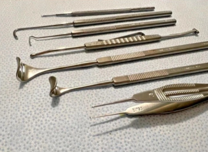 Set Of 7 Karl Storz Ophthalmic Surgical Instruments