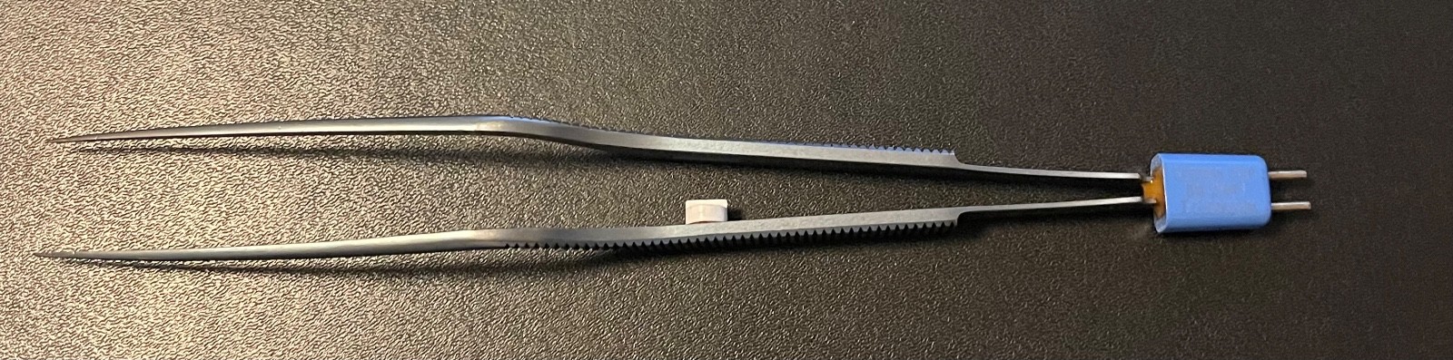 Codman 80-2941 Titanium Bayonet Bipolar Forceps 1mm Tip X 8-3/4″ Length