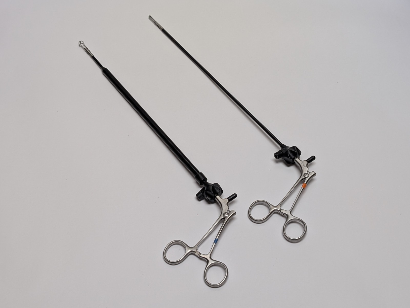 2 pcs. Assorted Surgical Instrument Grasping Forceps (USED).