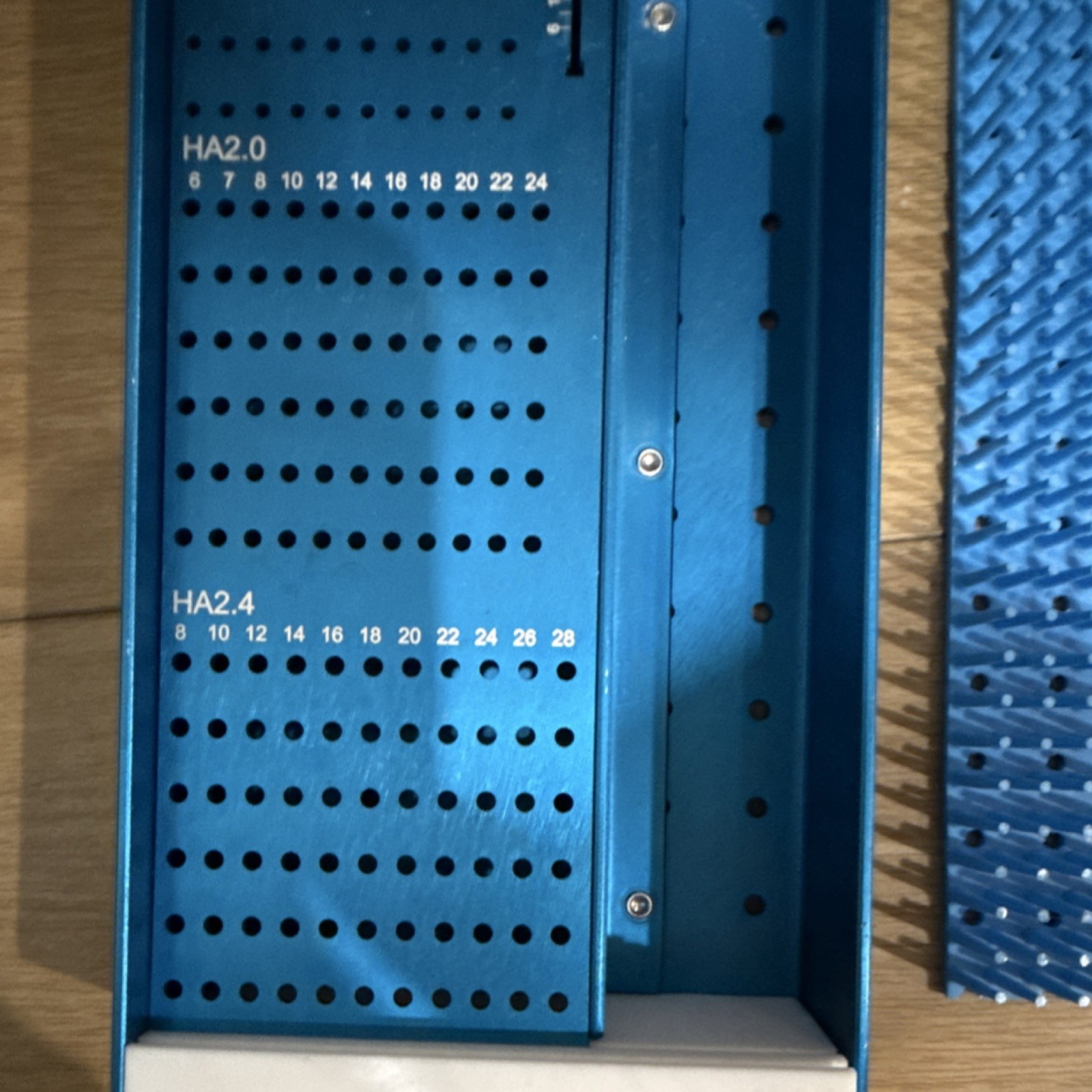 VeterinaryOrthopedic WinOrtho Screw Rack Holder 1.5mm /2.0mm / 2.4mm Blue