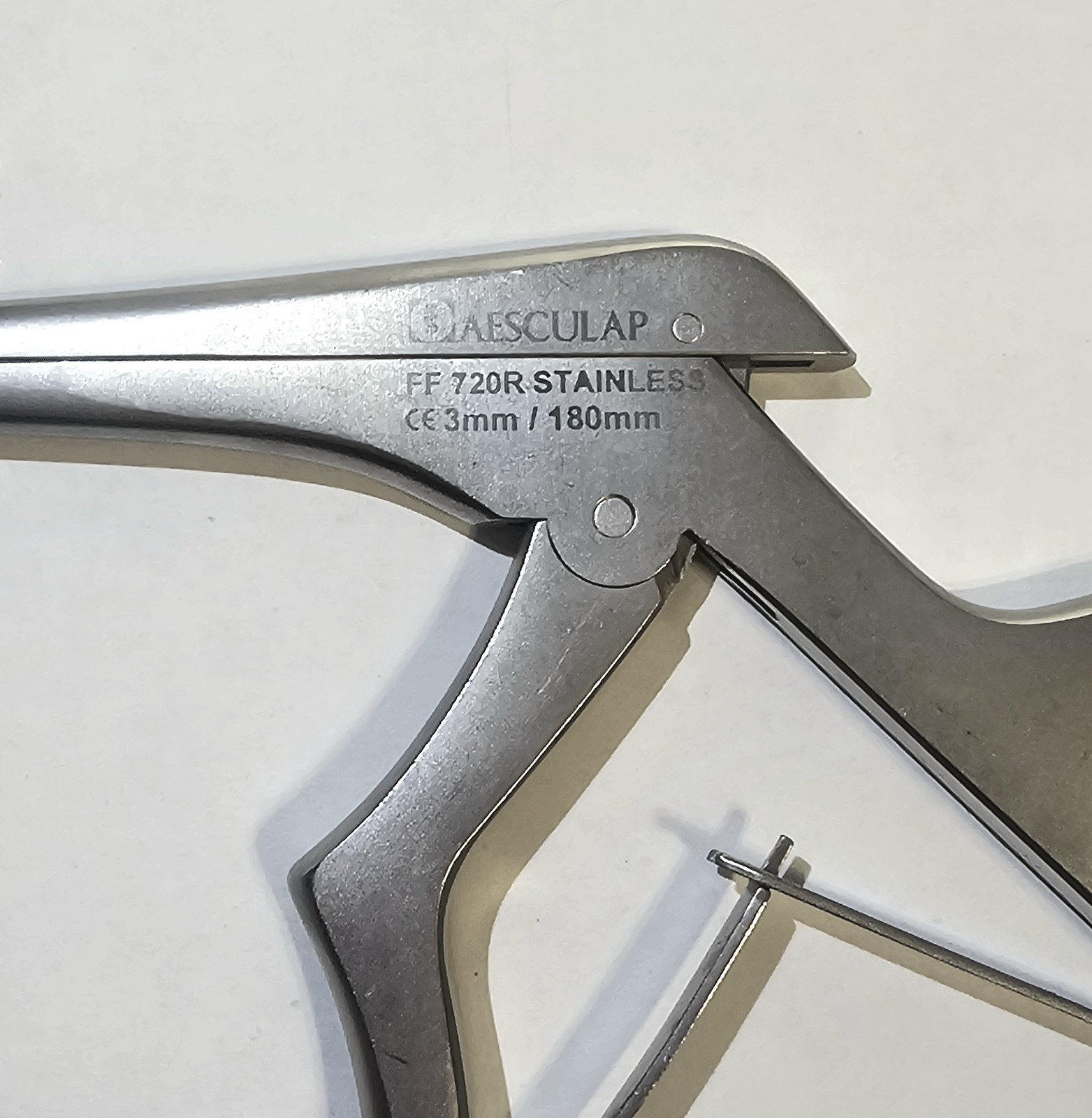Aesculap FF 720R Orthopedic Bone Rongeur Surgical Instrument 3mm 180mm