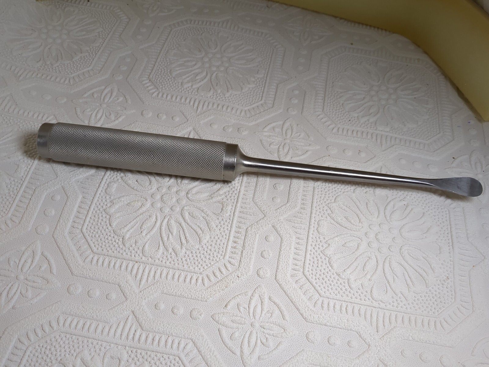 Medical 10″ SPINAL ELEVATOR