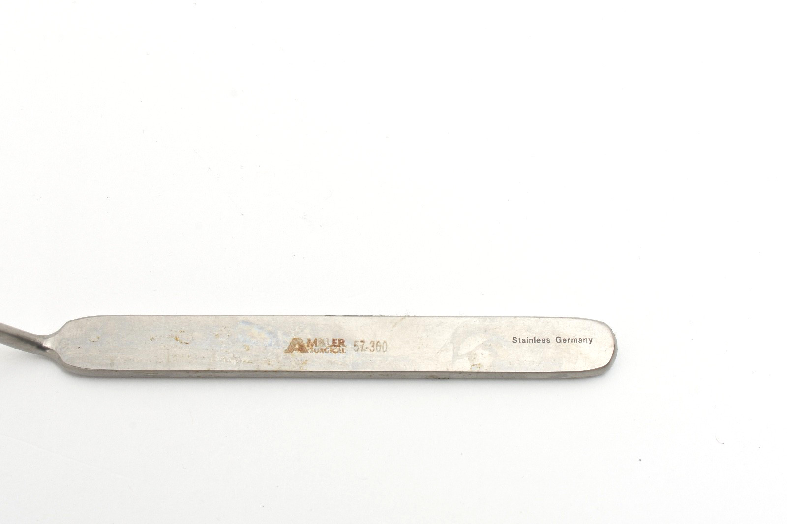 Ambler Surgical 57-300 Kos needle 7”, bayonet shaft flat handle