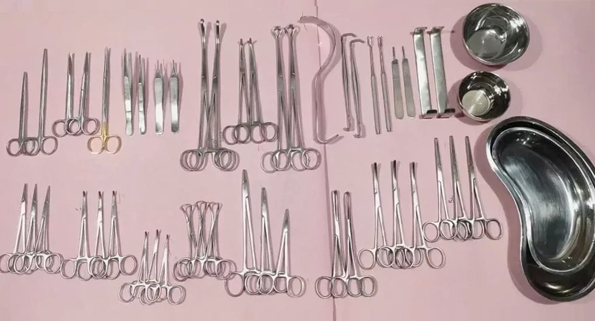 General Surgery 50Pcs Basic Laparotomy Surgical Instruments Set