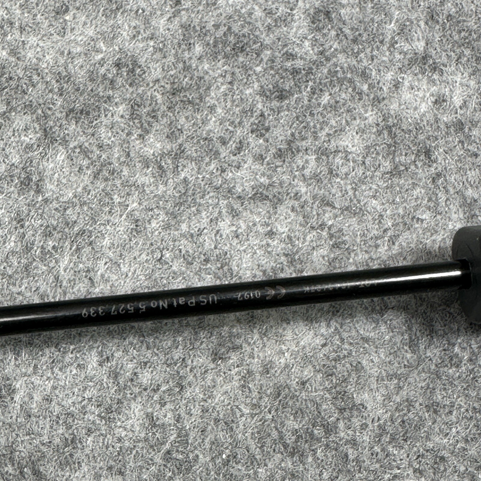 Stryker Laparoscopic Surgical Peek Monopolar Handle Shaft 250-080-617 5mm 33cm