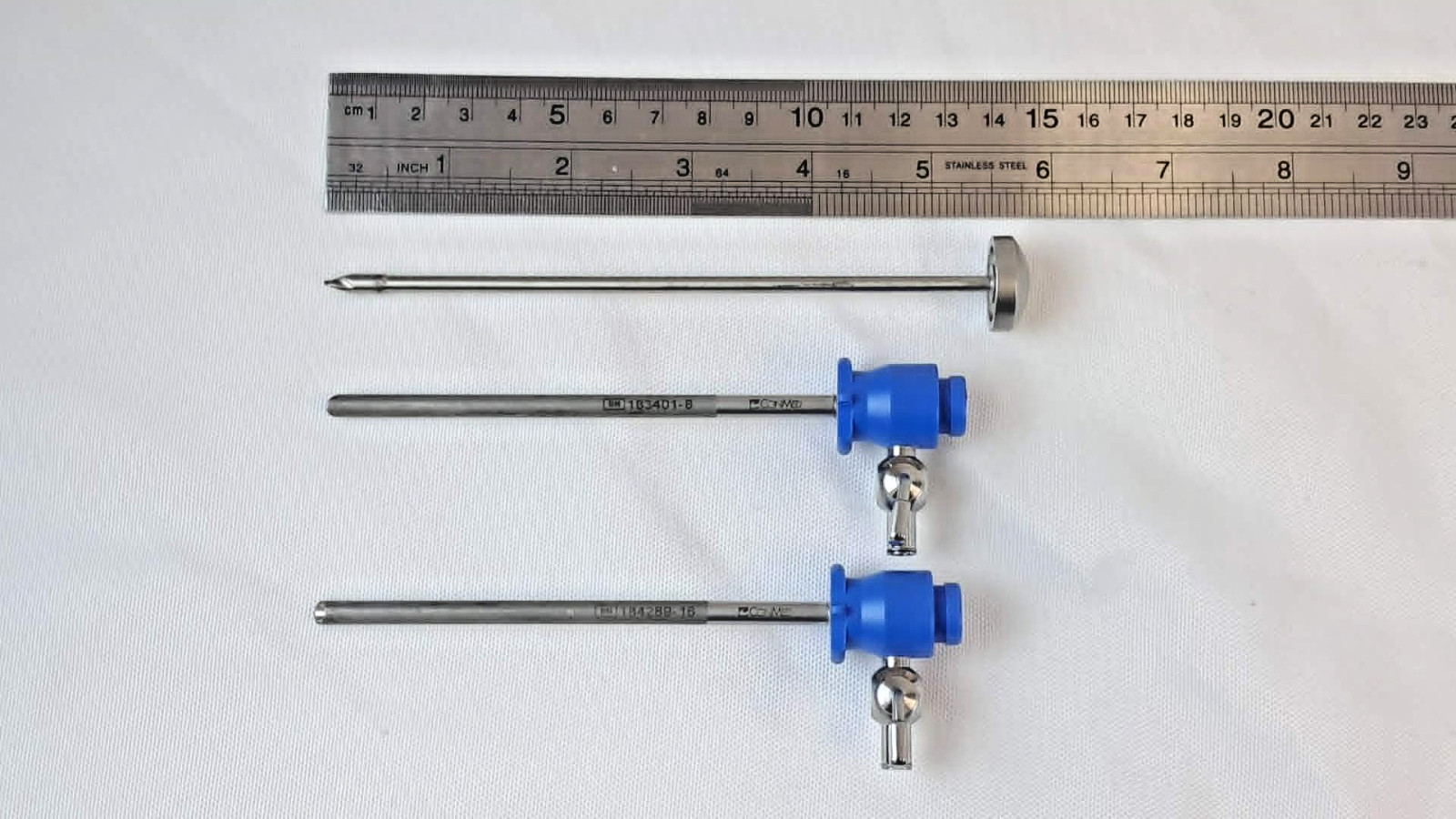 ConMed MicroLap 3.5mm x 100mm 3pc Set Helical Trocar & 2 Cannulas Laparoscopic