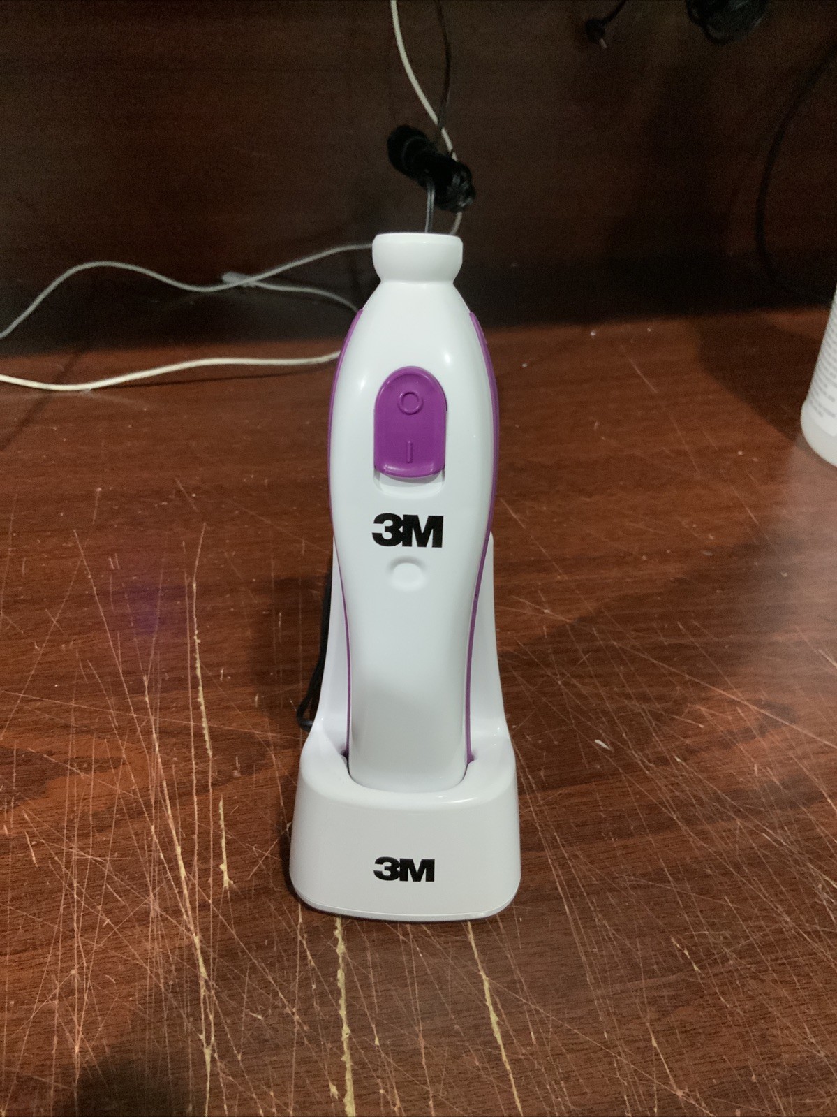 3M Surgical Clipper with Pivoting Head 9661L, Clipper W/ Dock And Charger