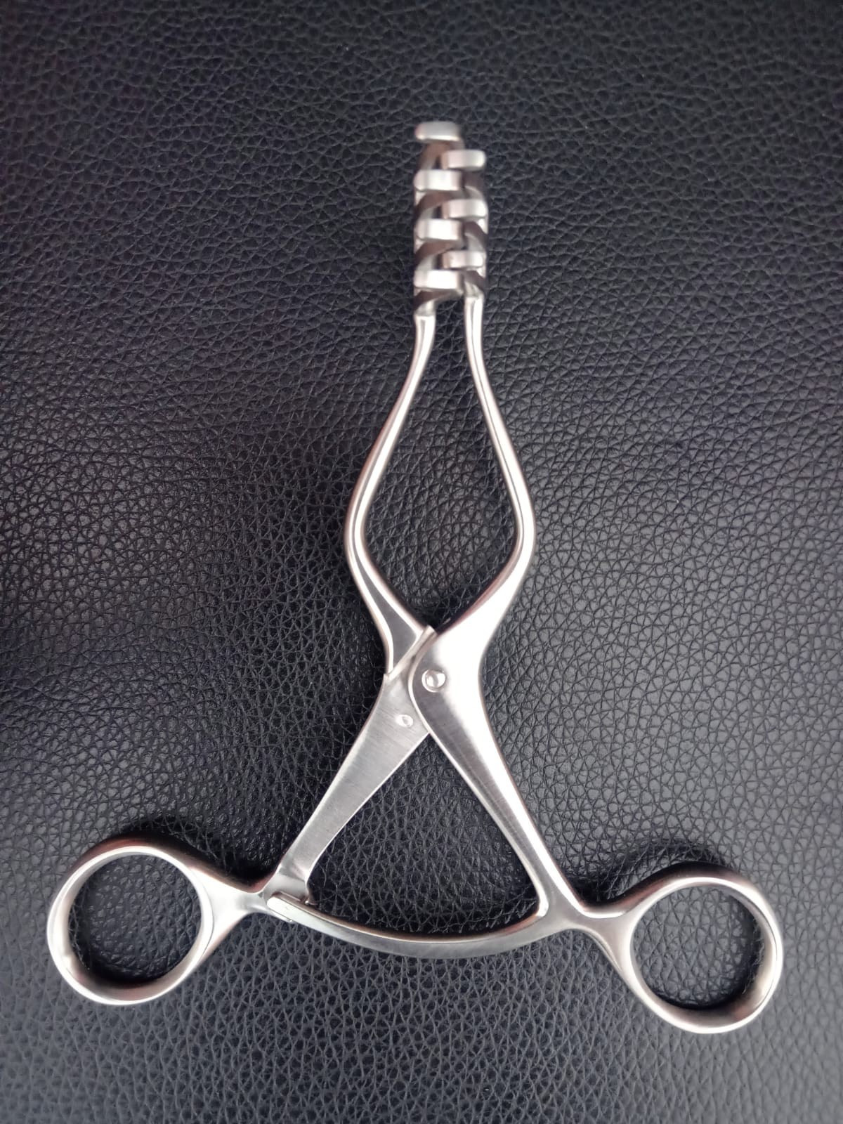 Weitlaner Retractor 11cm Long Ratchet German Stainless Steel Neurosurgery Instru