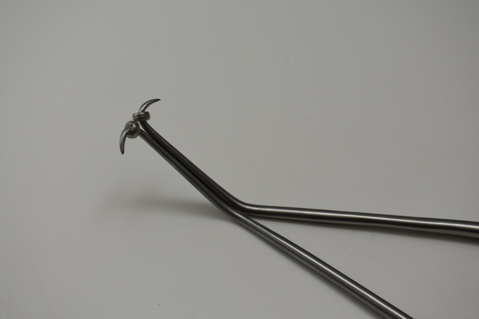 WM11368-01 GELPI RETRACTOR 10″ WITH BALL 90 DEGREE ANGLE