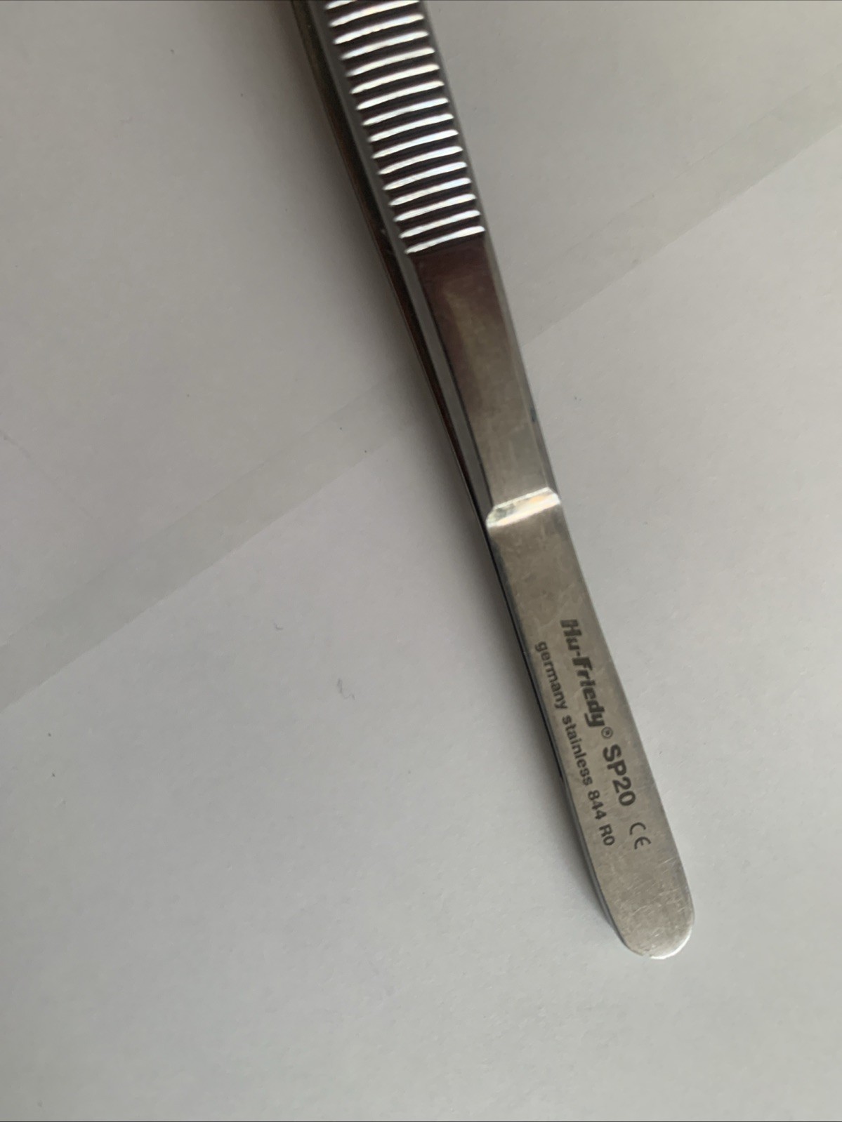 Hu-Friedy SP20 #20 Corn Suture Dental Pliers 15cm