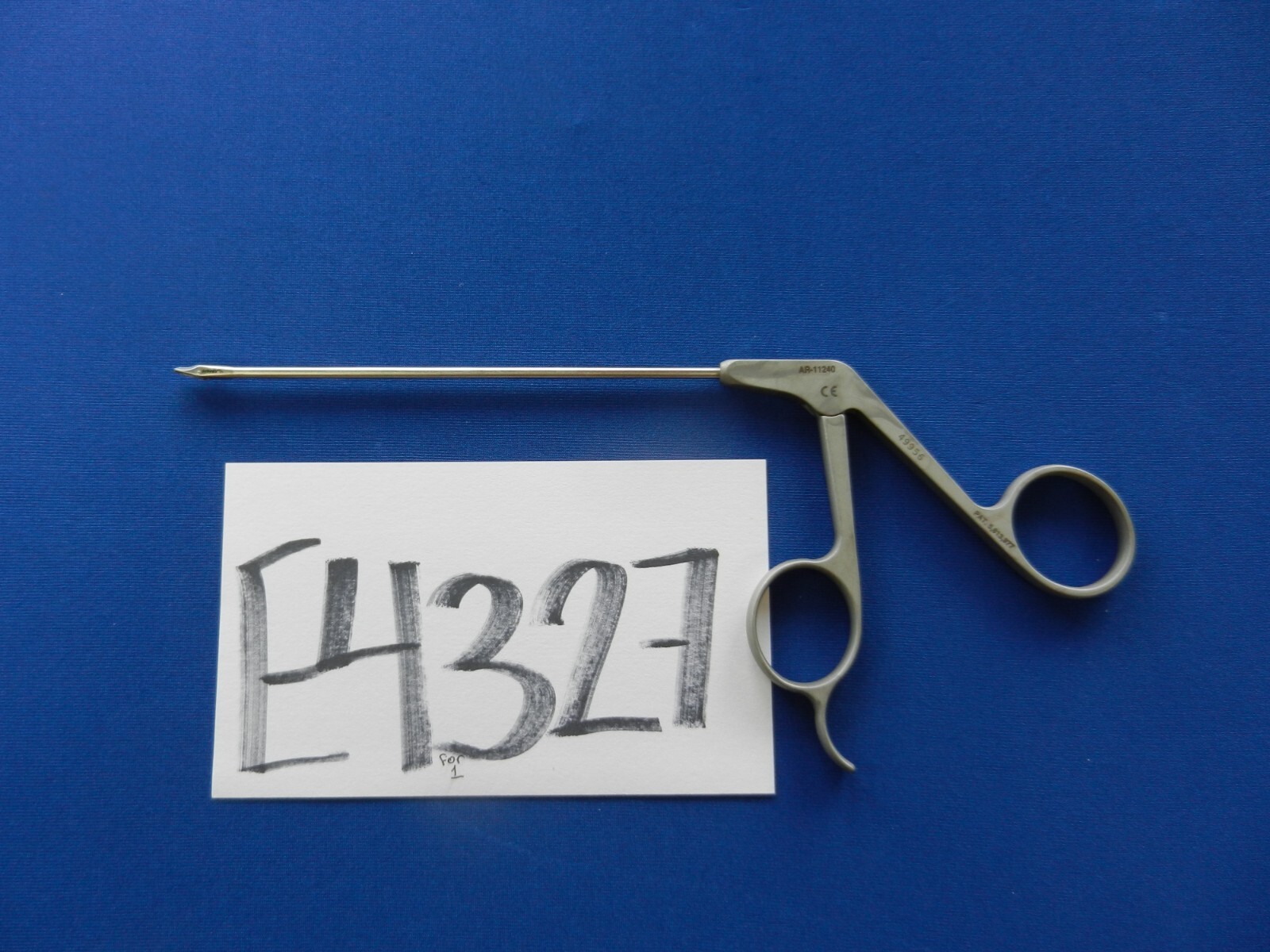 E4327 Arthrex AR-11240 Wide Biting 2.75mm Straight Punch 15 Degree Up Tip