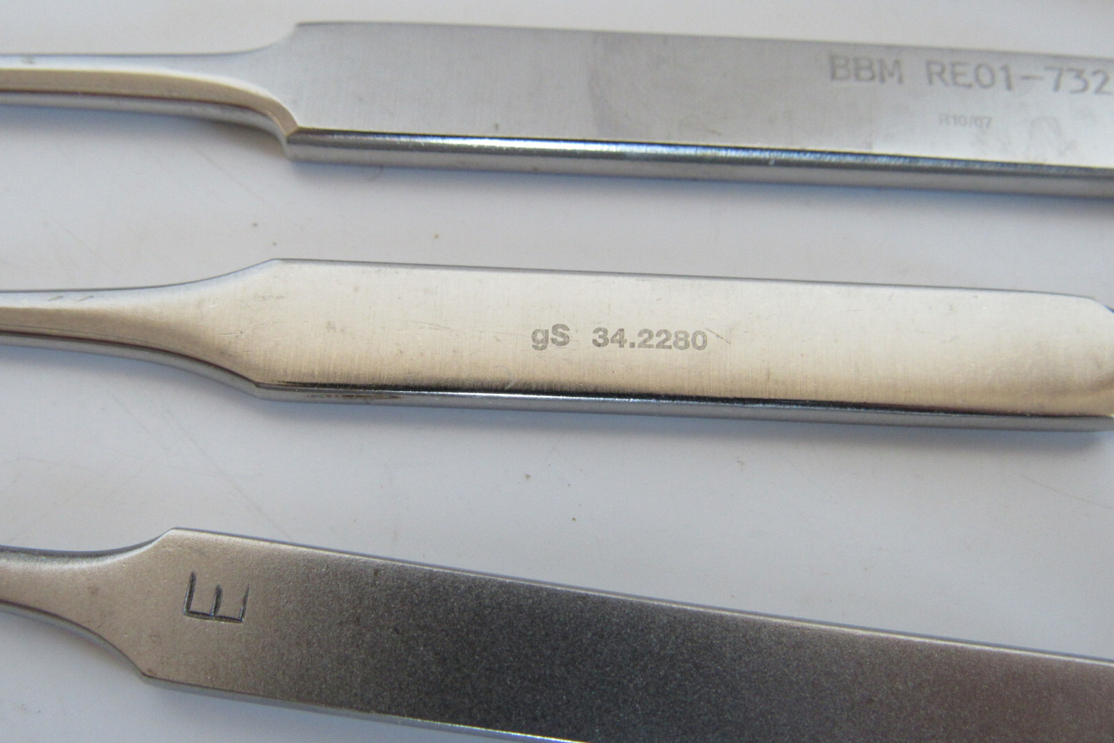 Lot of 8 GSource 34.2280 BBM RE01 Pilling 44-2219 Meyerding Finger Retractor