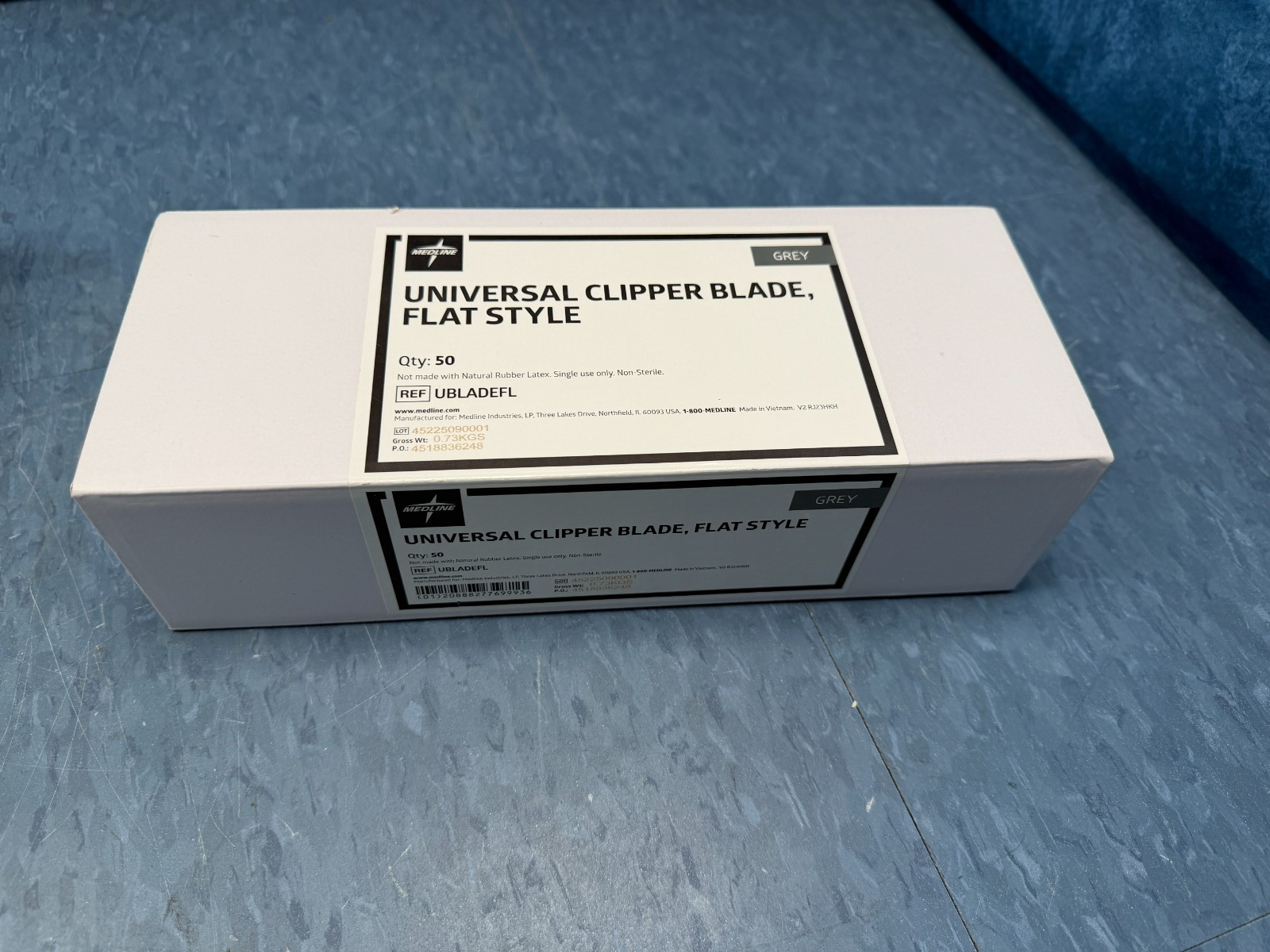 Medline Universal Clipper Blade, Lot of 33x Flat Style, UBLADEFL