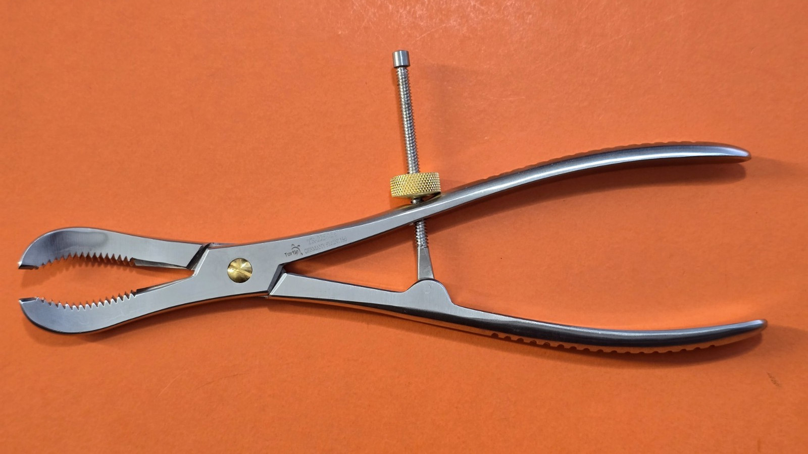 Turtle Surgical Bone Reduction Forceps 9 1/4″ with Speed Lock
