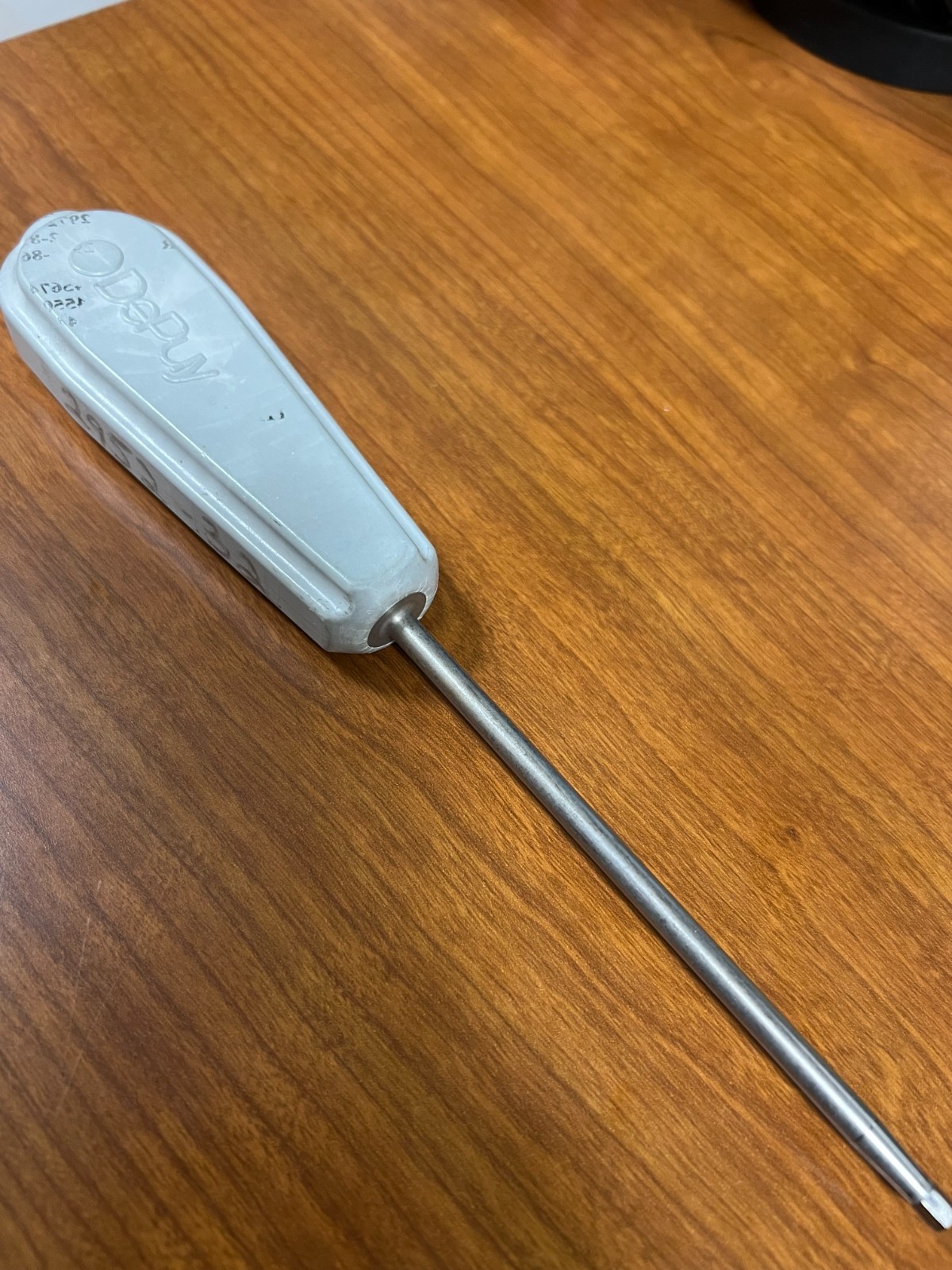 Orthopedic Surgical Cannulated Hex Driver, 9″ total length, 2952-32