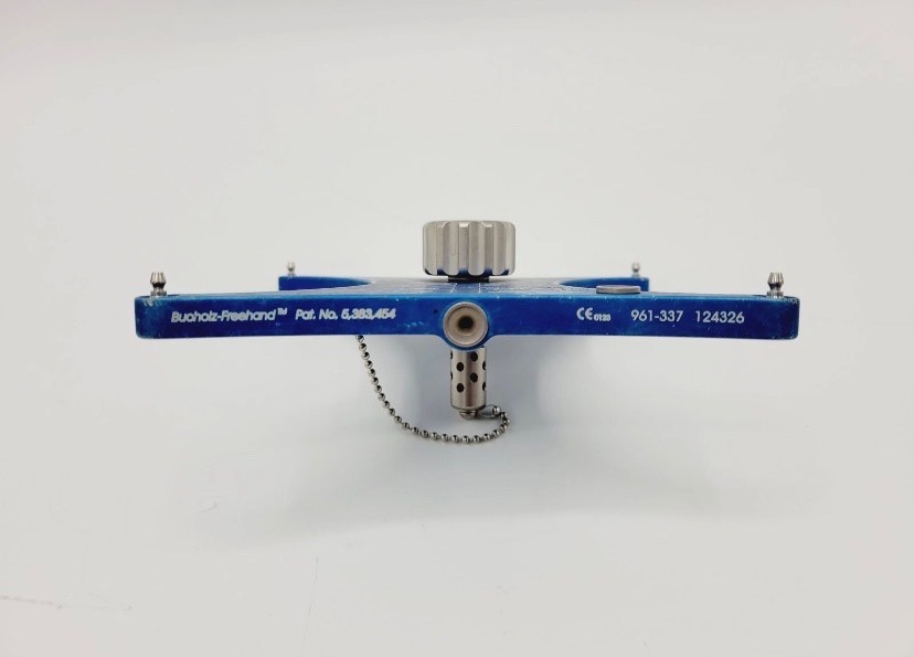 Medtronic 961-337 Navigated Cranial Patient Reference Frame 6-7/8″