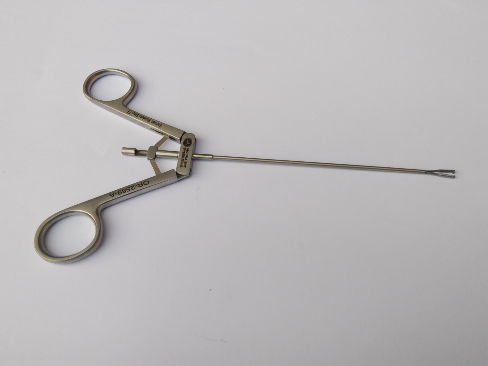 Orthopedics Surgical Instruments Tendon Pulling Forceps