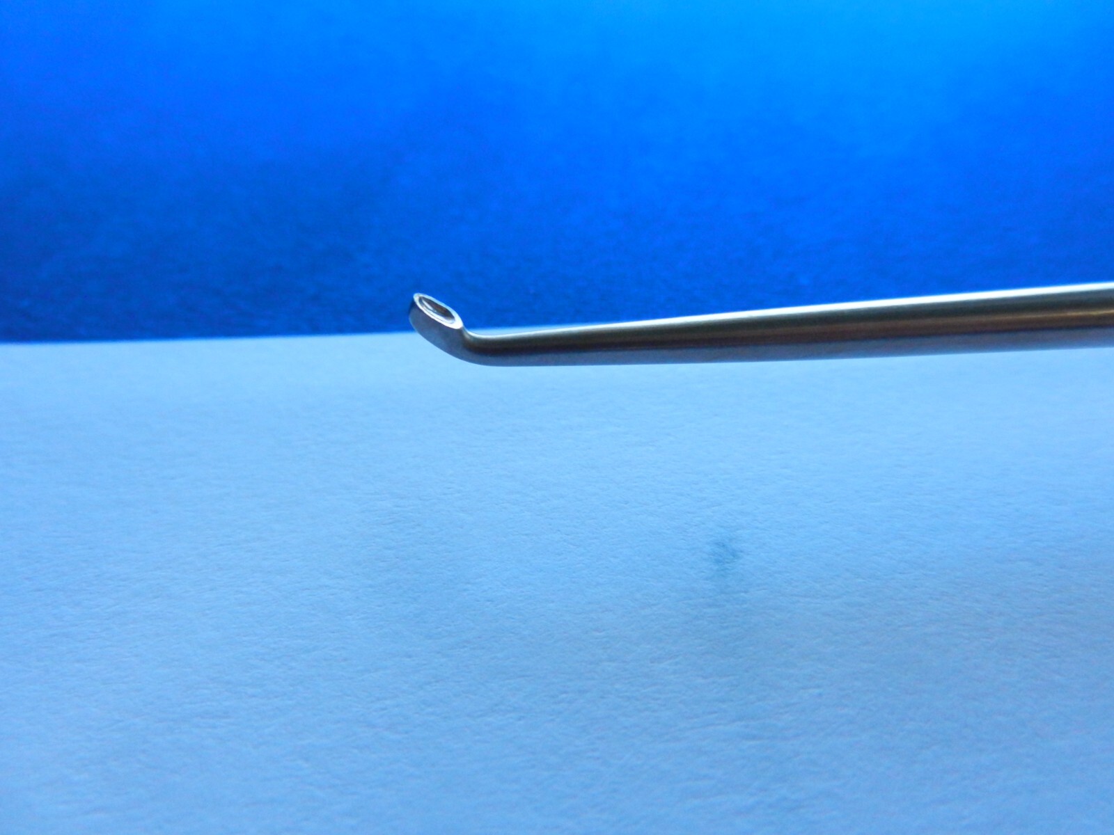 G11 Boss Surgical 70-8752 Angled Lumbar Curette Silver 5/0 13-3/4″