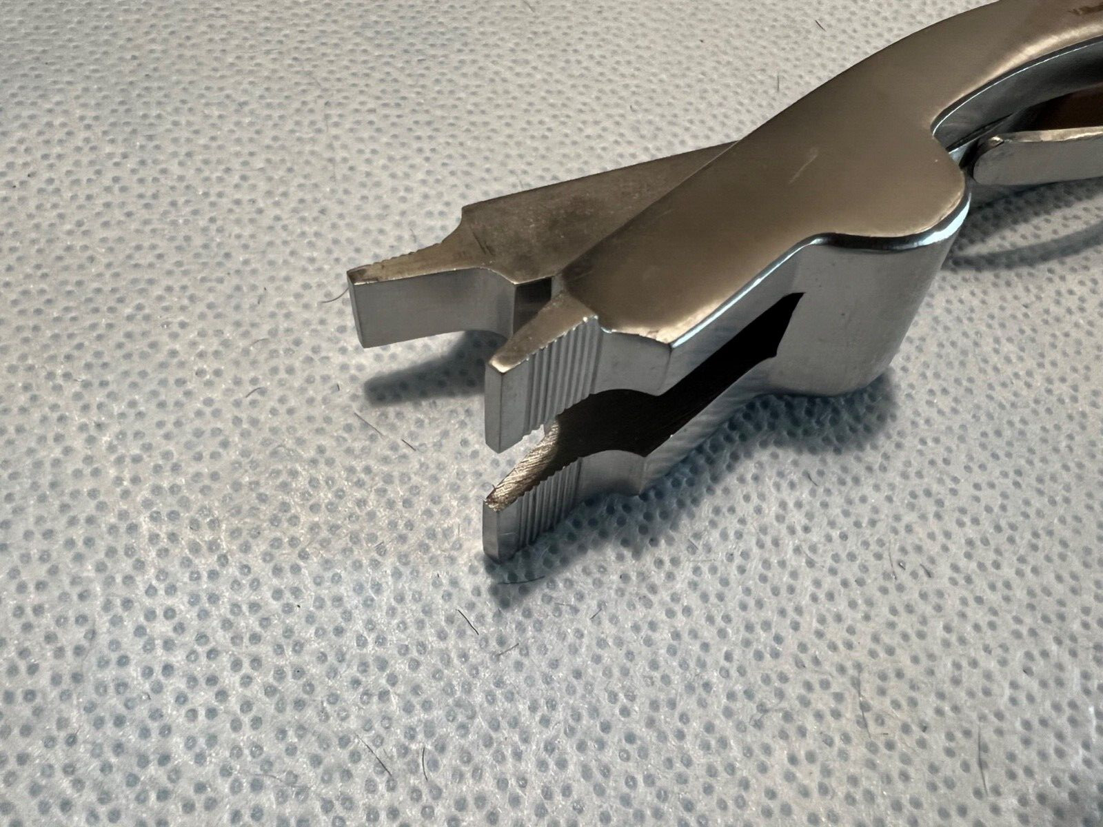 V. Mueller OS6085 Walton Cast Spreader 8-3/4″ Length Orthopedics