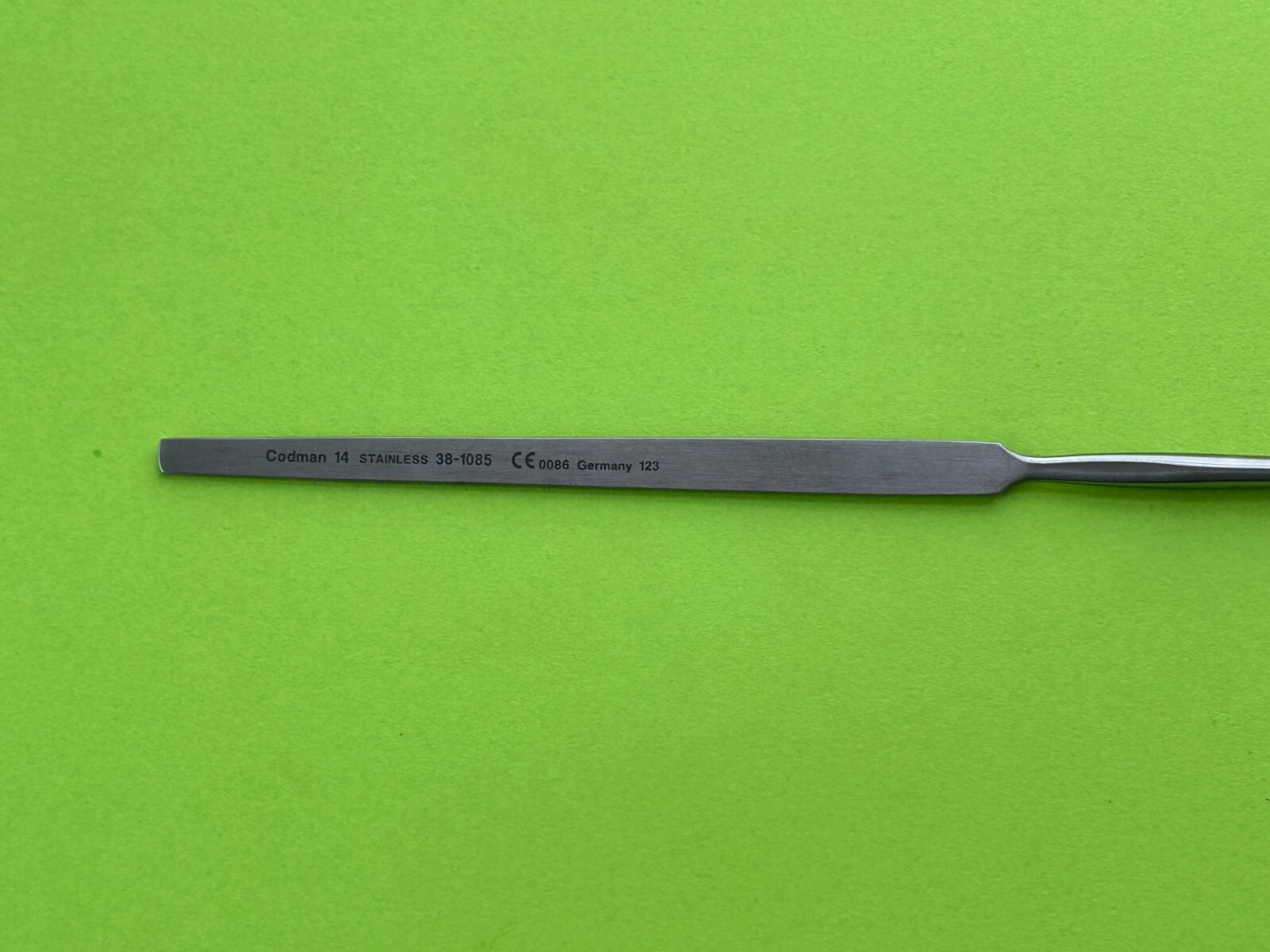 Codman Surgical 1mm Tip Hoen Hook, Straight, 8-3/4″