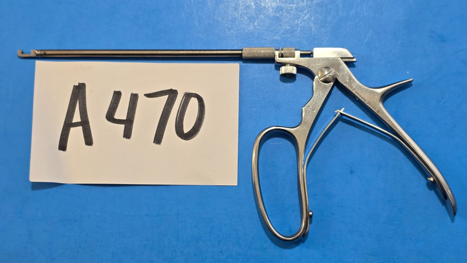 Karl Storz 28141G Orthopedic Kerrison Rongeurs 1mm 7″ Shaft 90* Rotating Shaft
