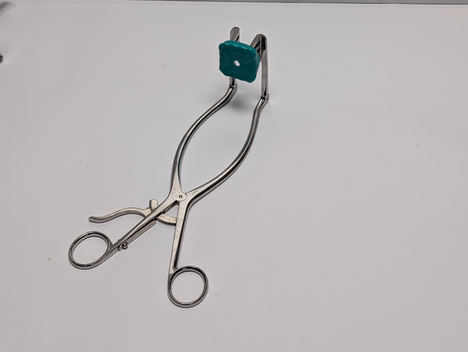 6 pcs. Assorted Surgical Retractor SKLAR LAWTON (USED).