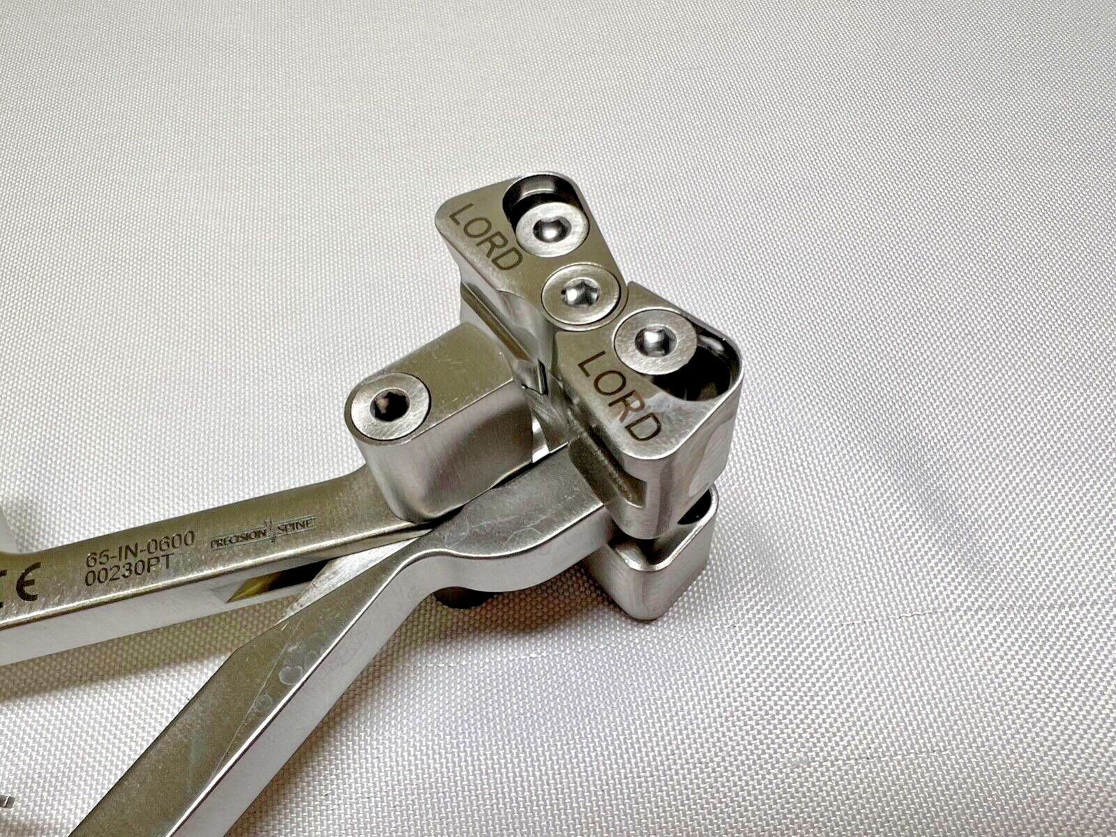 Precision Spine 65-IN-0600 Orthopedic Bender 8-1/2″ Length