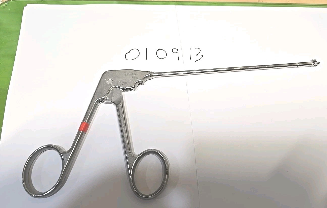 Acufex 010913 2.2mm Right Rotary Basket Surgical Punch as pictured working