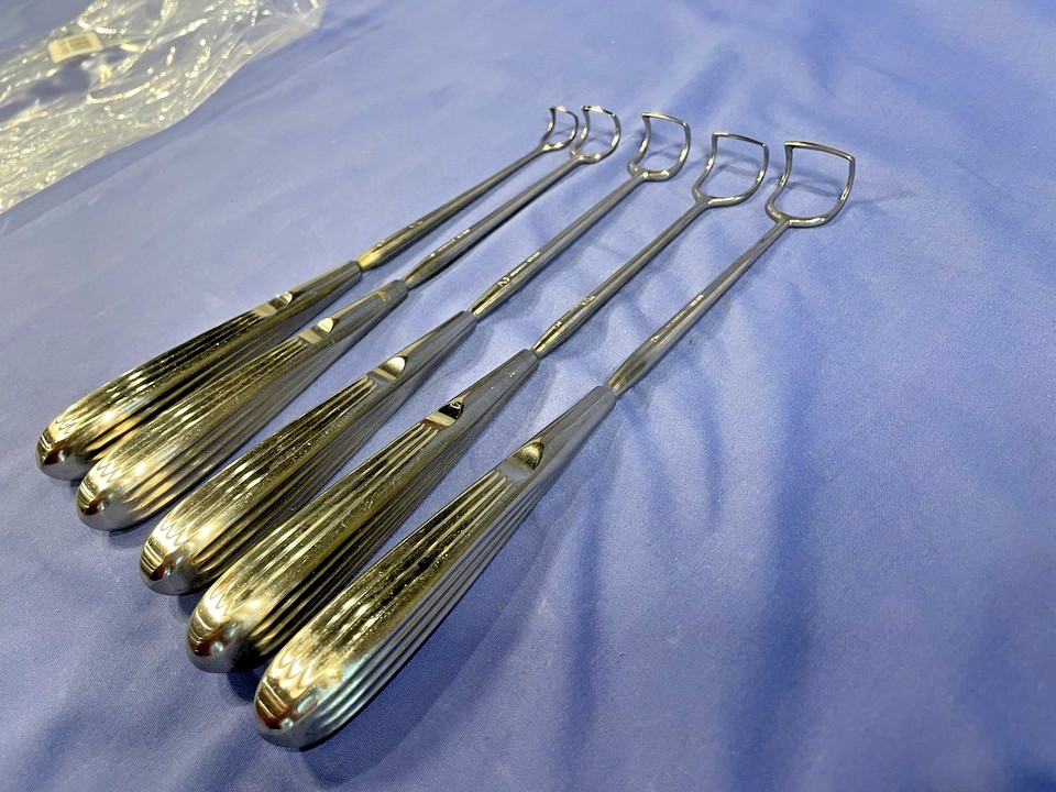 LOT OF 5 Weck OCH-OR-81 Stainless Steel Surgical Instruments Sizes 0, 1,2,3,4