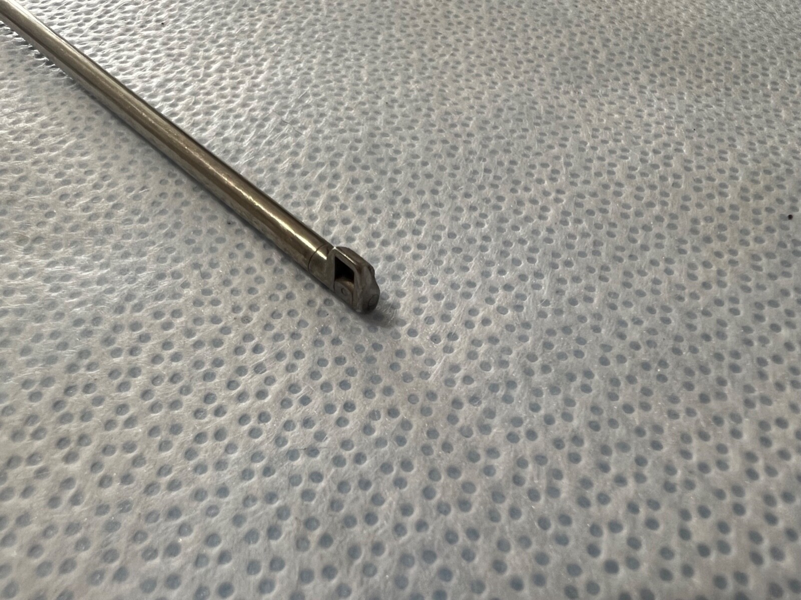 Shutt-Linvatec Concept 41.1001 Arthroscopic 90° Right Rotary Punch Forceps