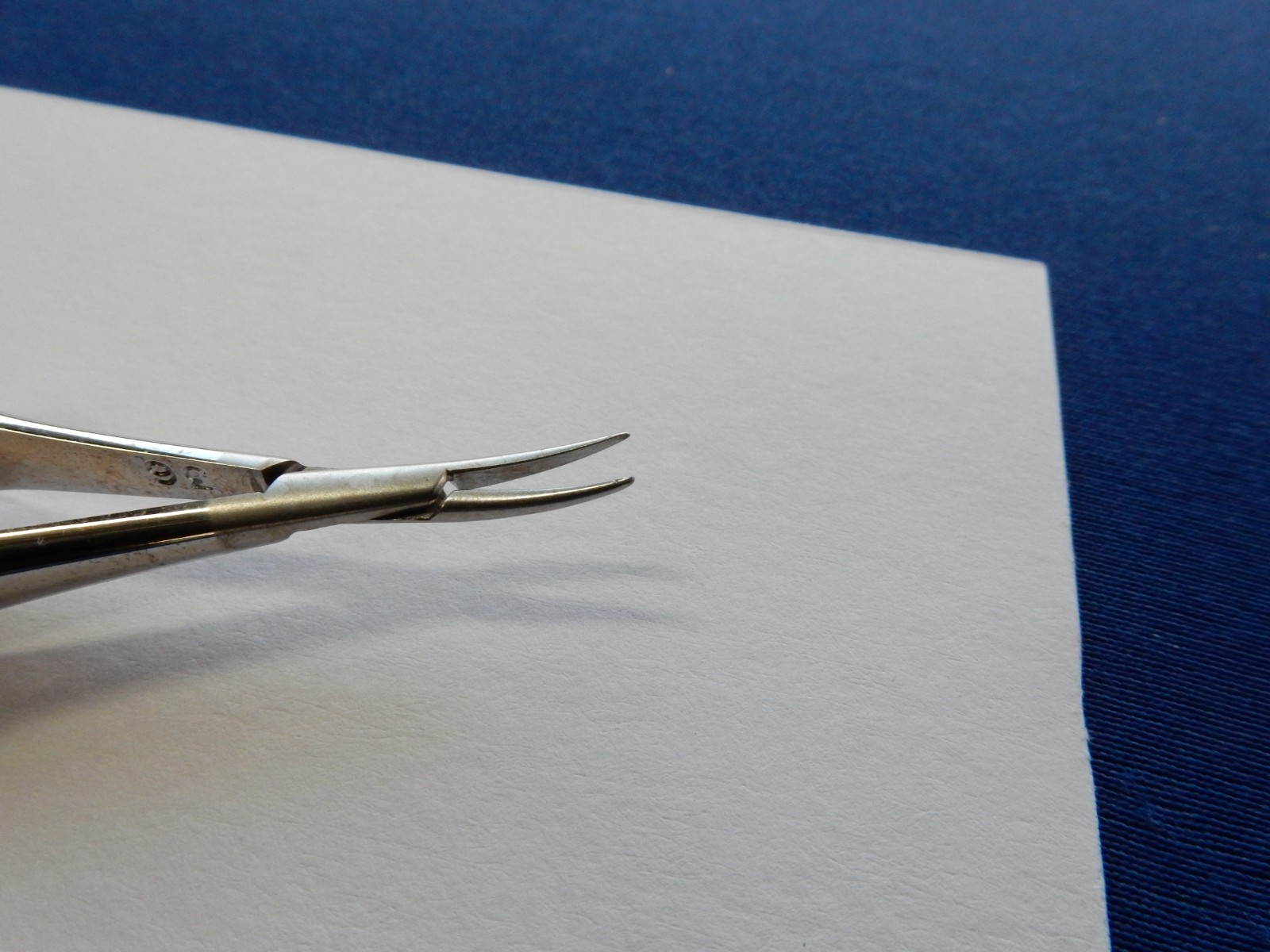 Weck 4156 Barraquer Curved Locking Needleholder 5″