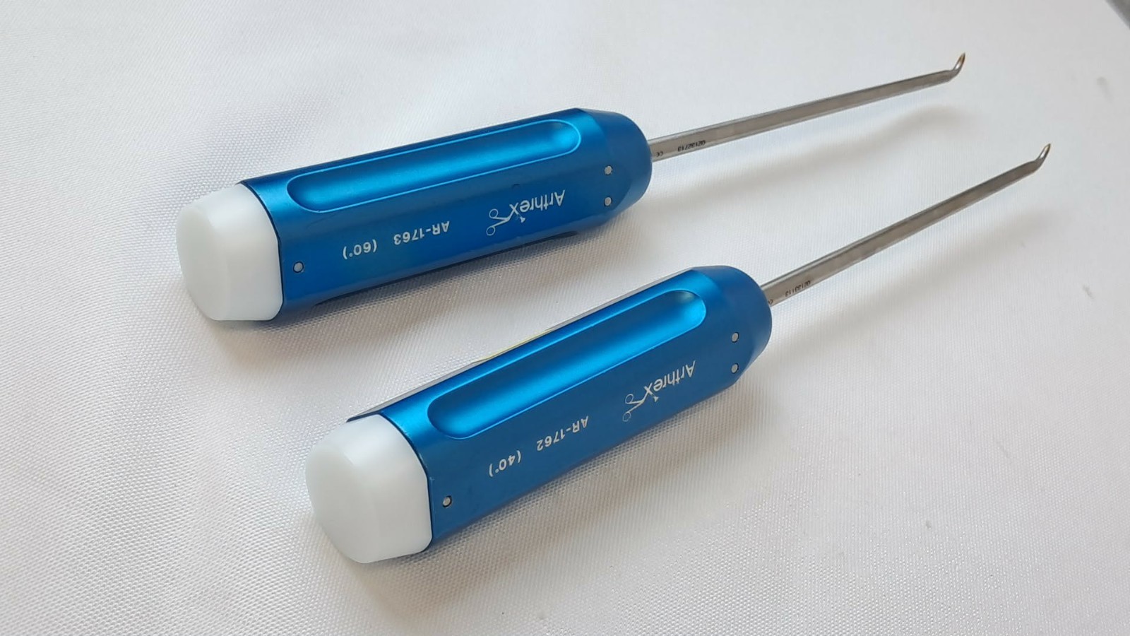 Arthrex AR-1762 40° & AR-1763 60° Chondro Pick Set Orthopedic Microfracture Awls