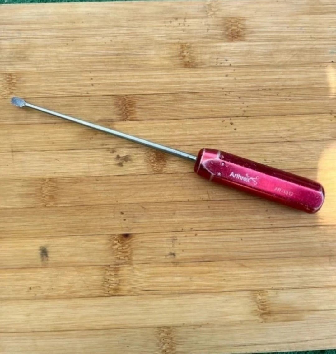 Arthrex (AR-1312) Arthroscopy Glenoid rasp surgical instrument used but best
