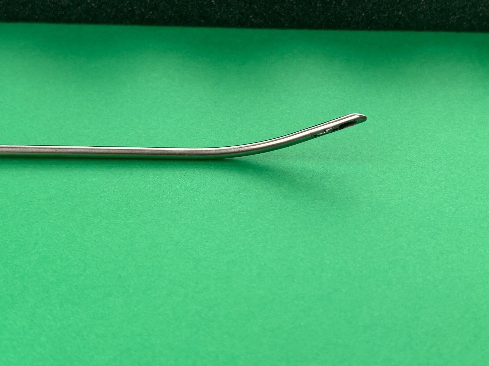 Linvatec Surgical SHUTT Concept Arthroscopy B-Scoop Forceps 30° Right 3.4mm, 9″