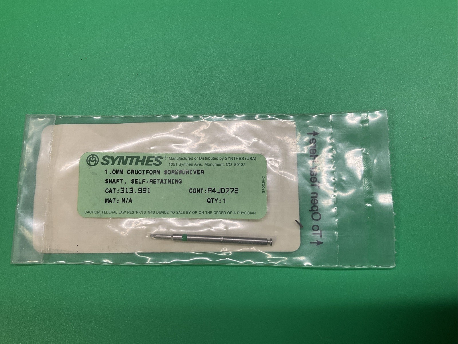 Synthes 313.991 1.0mm Self-Retaining Cruciform Screwdriver Shaft