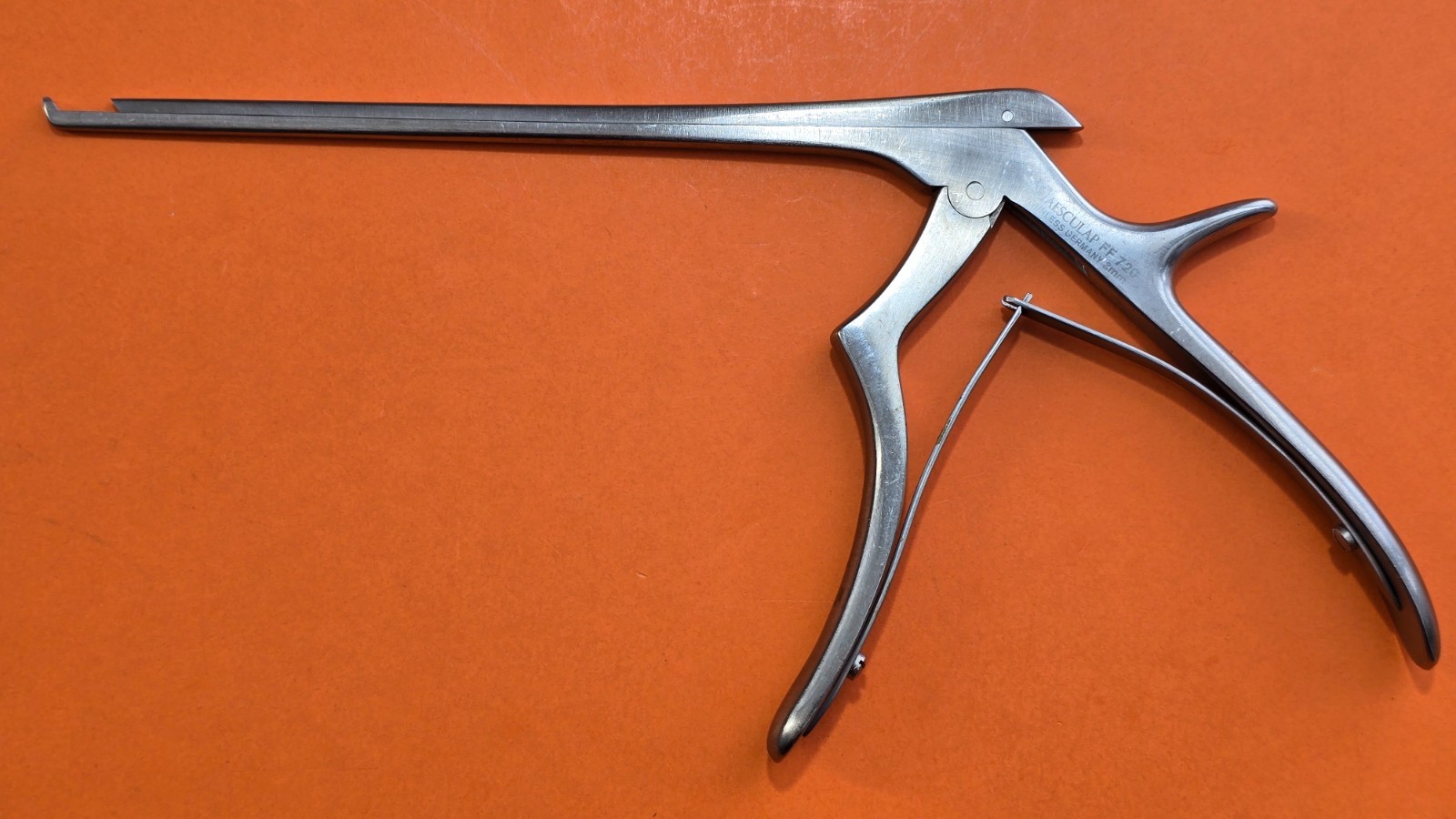 AESCULAP FF720 Orthopedic Kerrison Rongeur 3mm x 40 Degree 7″ Shaft