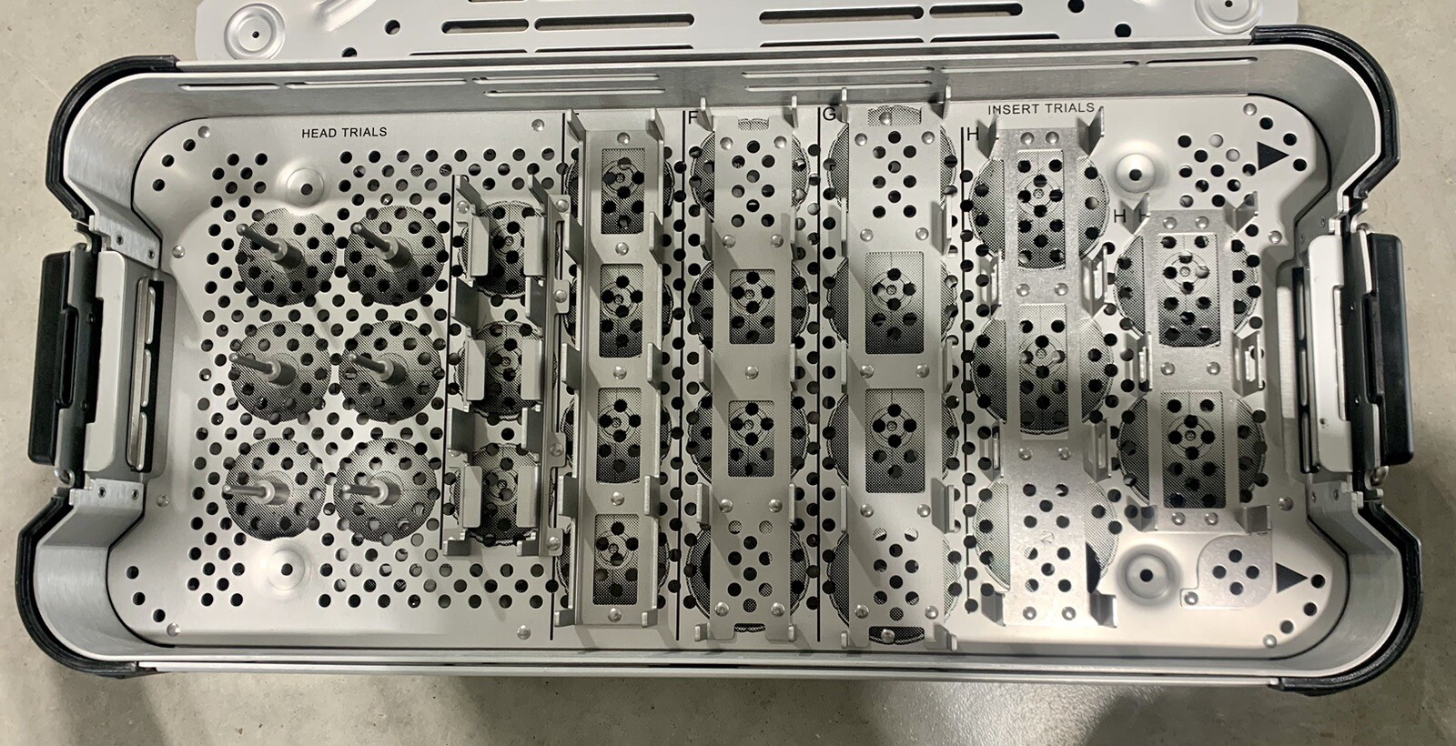 Stryker 7000-0103 Trident II Auxiliary Trials Tray, Includes 4 Window Trials