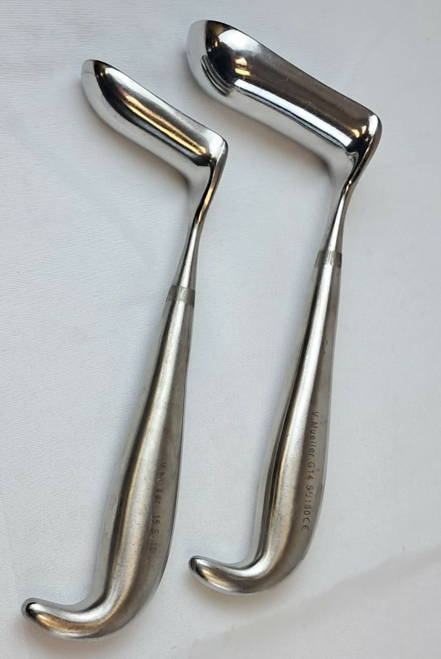 Pair of V. Mueller SU180 & SU181 Hill-Ferguson Rectal Retractors Proctology