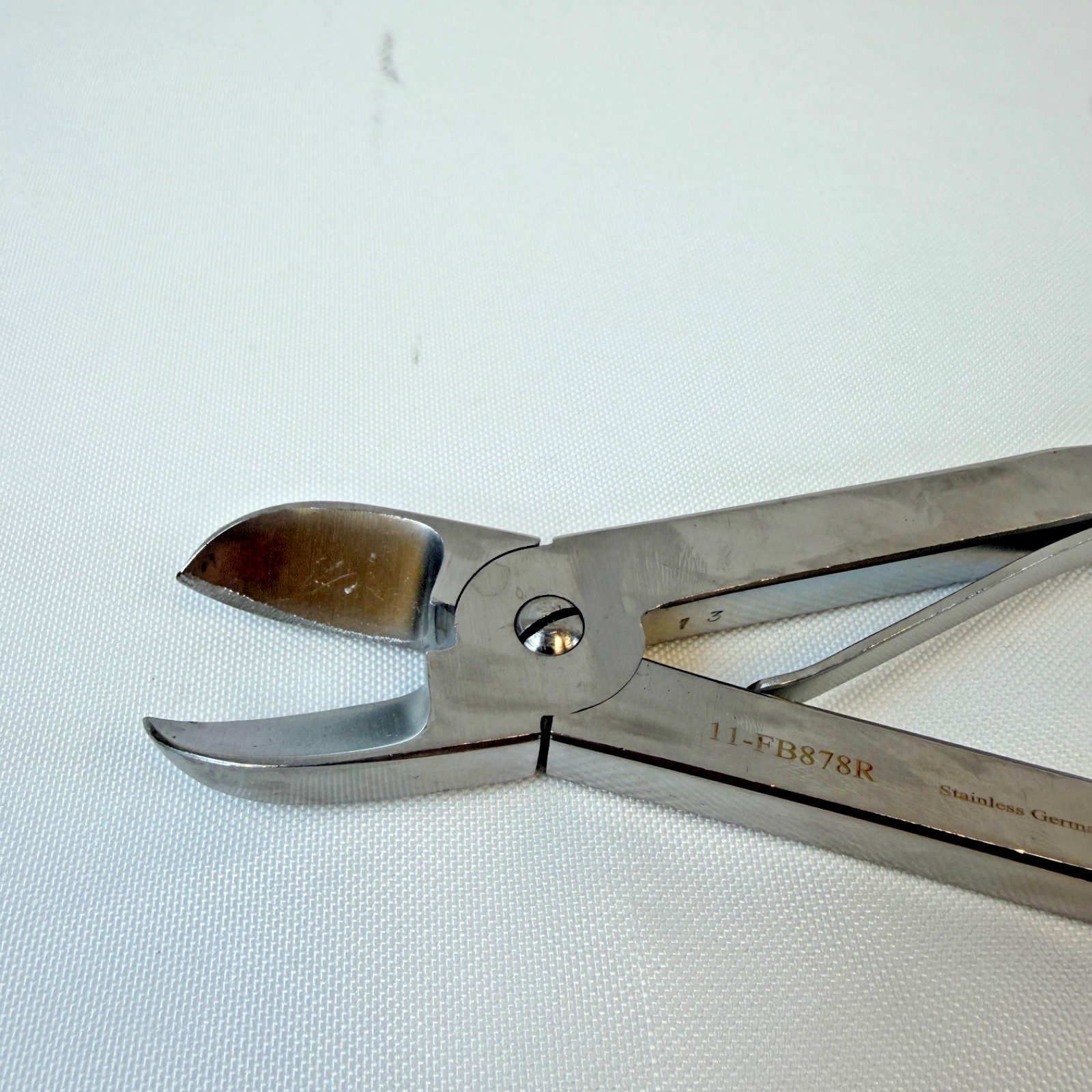 Aesculap FB878R BETHUNE Rib Shears, Curved, 340 mm (13 3/8″)