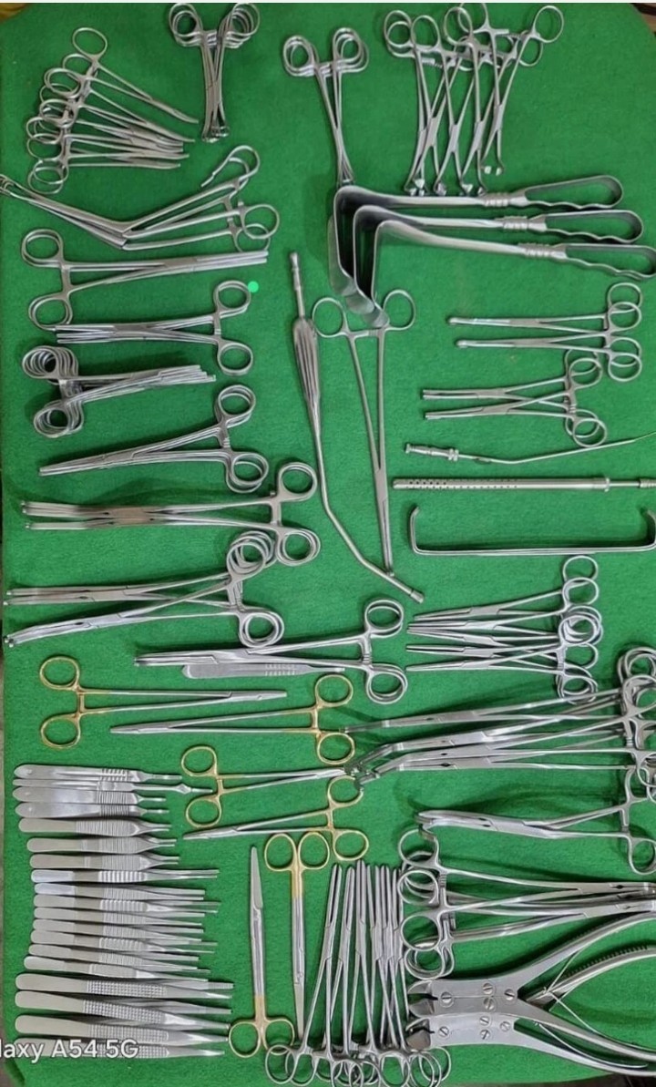 Major Cardiovascular Thoractomy Vascular 106 pcs Set Open Heart Instruments