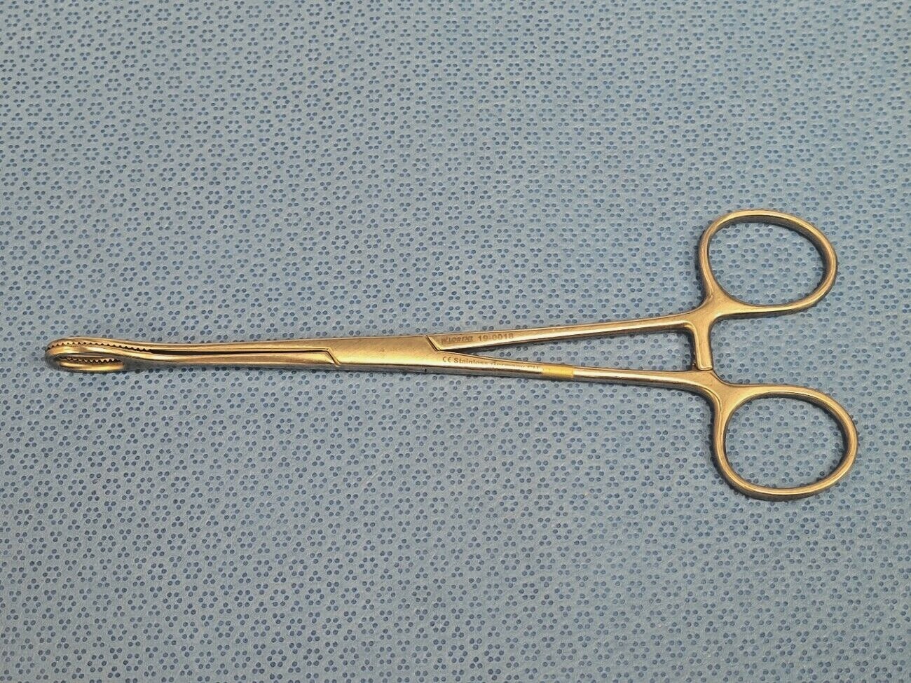 W. Lorenz 19-0018 FOERSTER FORCEPS, STRAIGHT, SERRATED, 18CM, 7″ Orthopedic