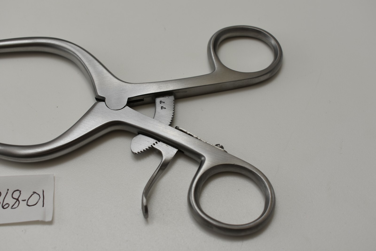 WM11368-01 GELPI RETRACTOR 10″ WITH BALL 90 DEGREE ANGLE
