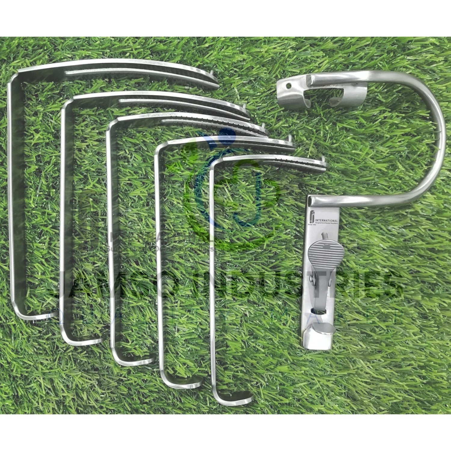 MOUTH GAG SET WITH 4 INTERCHANGEABLE BLADES – ENT & ORAL SURGERY INSTRUMENT KIT