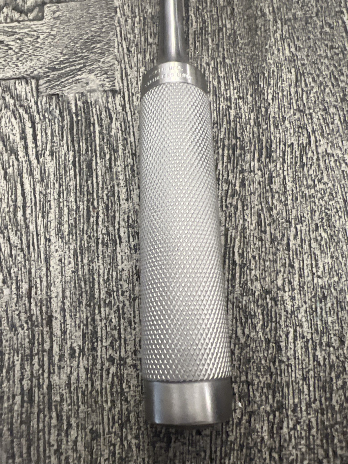 Cobb Spinal Elevator, 9.5” Straight 0.75″ Wide Tip, Askin brand!! Nice! NEW!