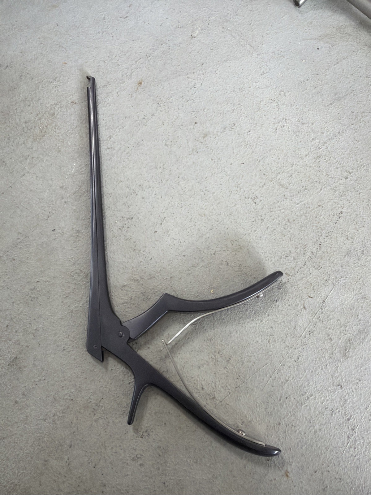 V. Mueller VM81-1102 3mm Kerrison Rongeur Surgical Spine Neurosurgery Instrument