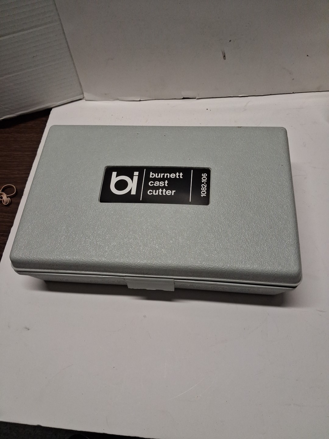 Vintage Burnett Cast Cutter Model 1082-106 USA ** | TESTED