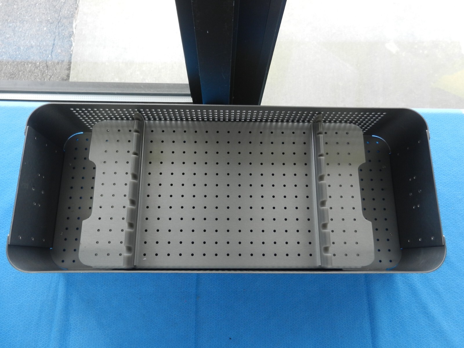 D8830 2 Layer Laparoscopic Scope & Instrument Storage Tray (NO LID)