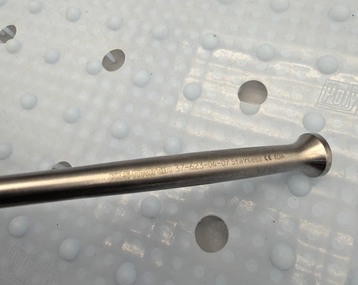 KLS Martin 37-623-04-07 Chisel Fomon Style with Guide