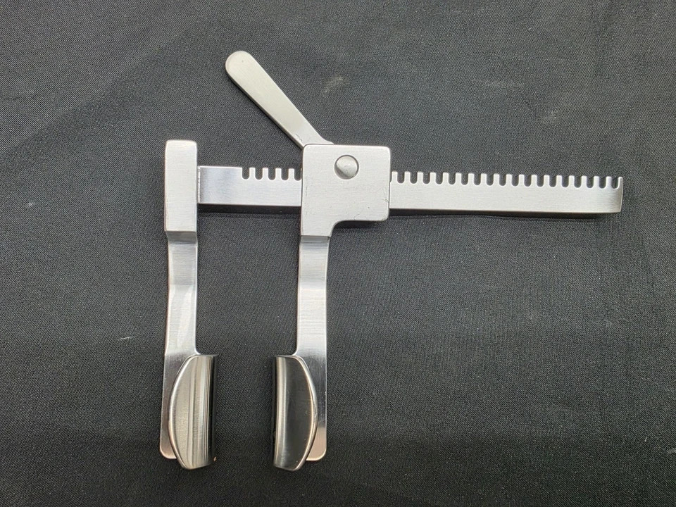 Jarit Cooley Sternal Retractor 300-260