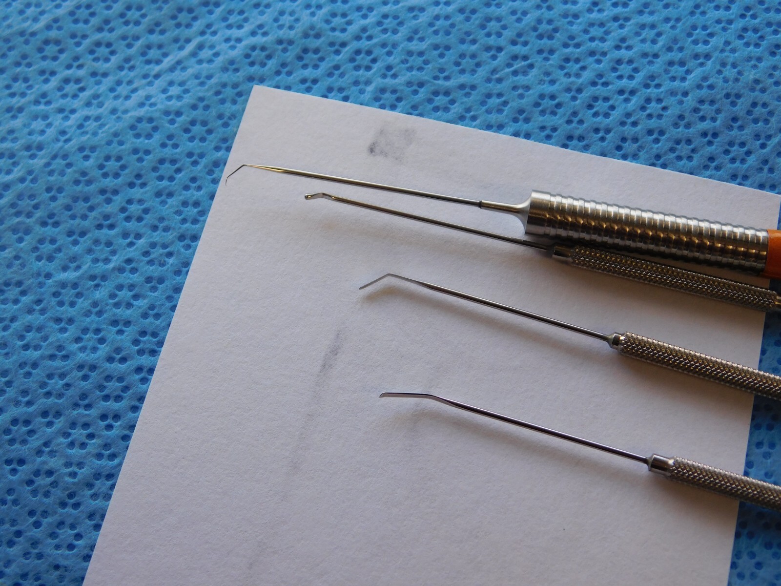D5754 Storz Opthalmic Picks Set of 4 Approx. 13cm WITH CASE
